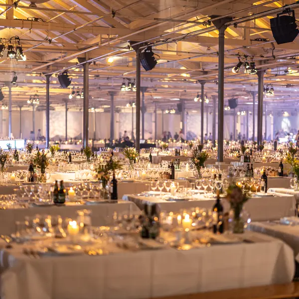 Festopdækning i Øksnehallen