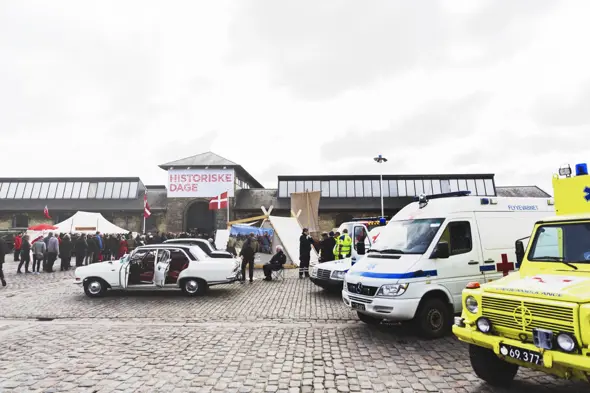 Øksnehallen set udefra til Historiske Dage