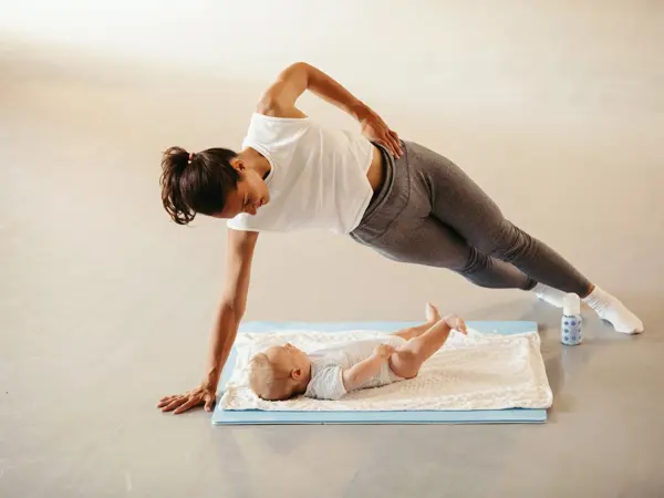 Mama bootcamp Mor og baby.jpg