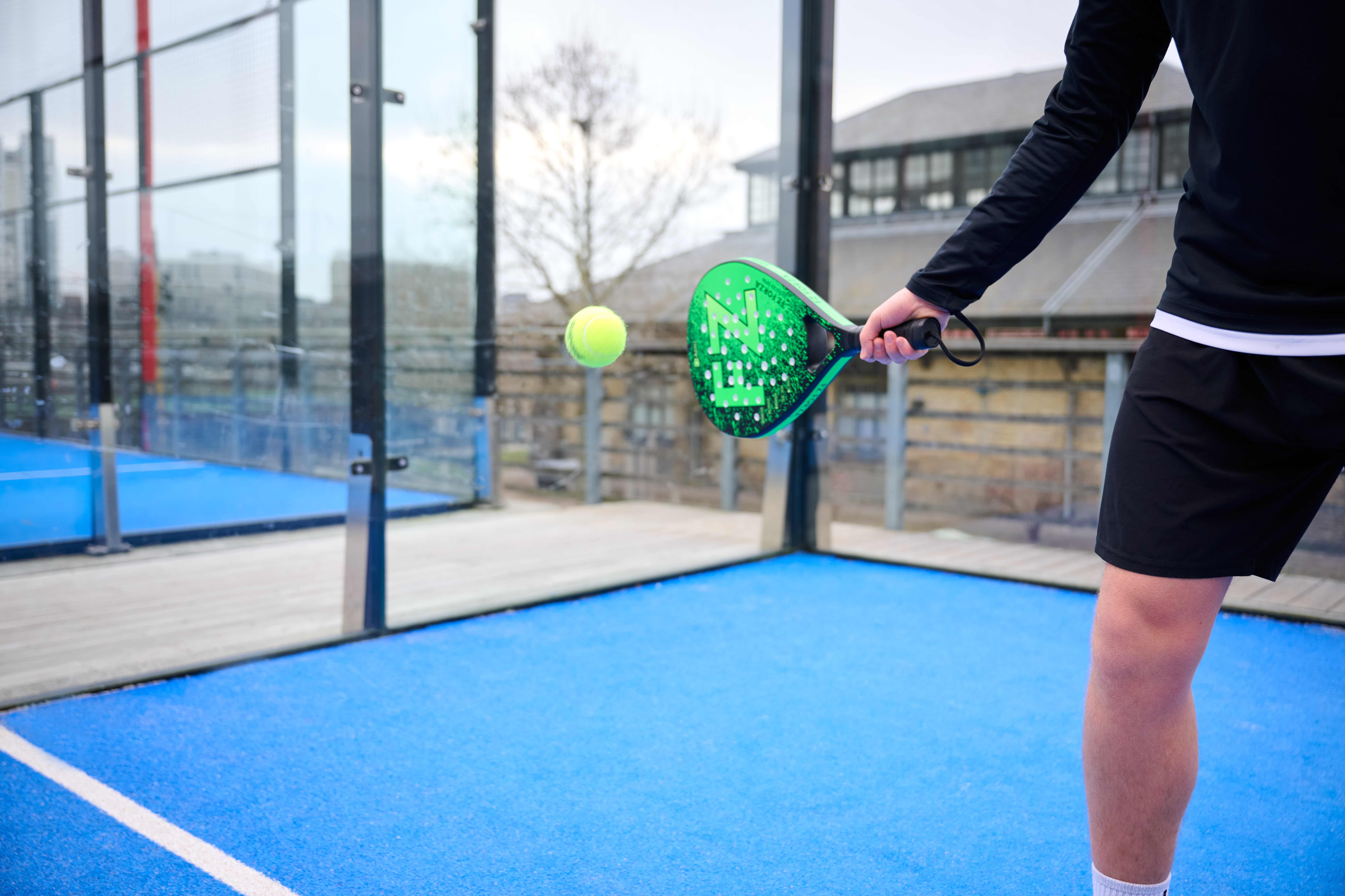 Baneleje til bl.a. padel og badminton