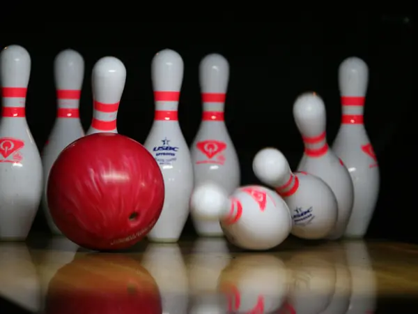 Bowling-kegler.jpg