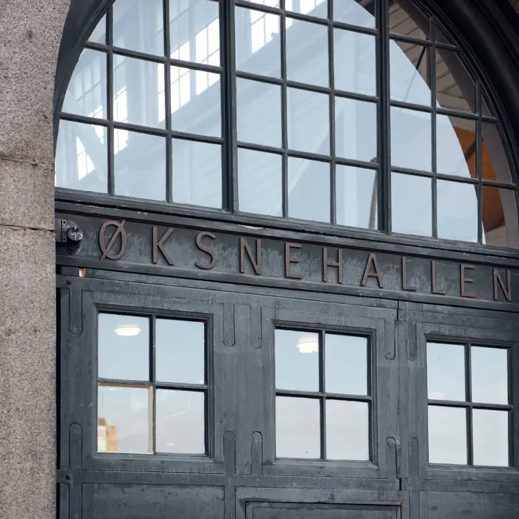 Øksnehallen set udefra