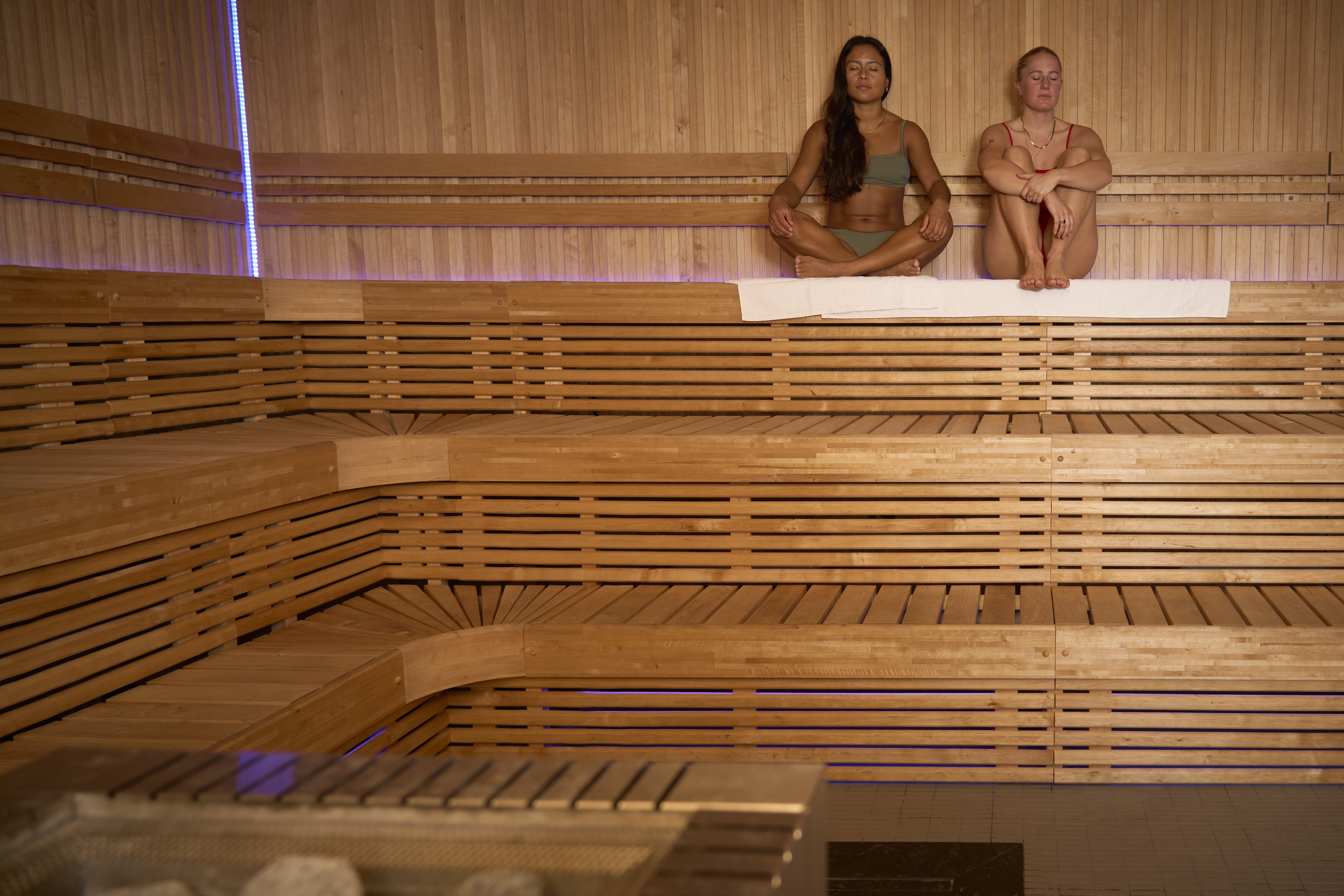 To hotelgæster til saunagus i DGI Byen