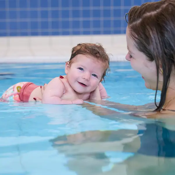 baby til svømning i Vandkulturhuset