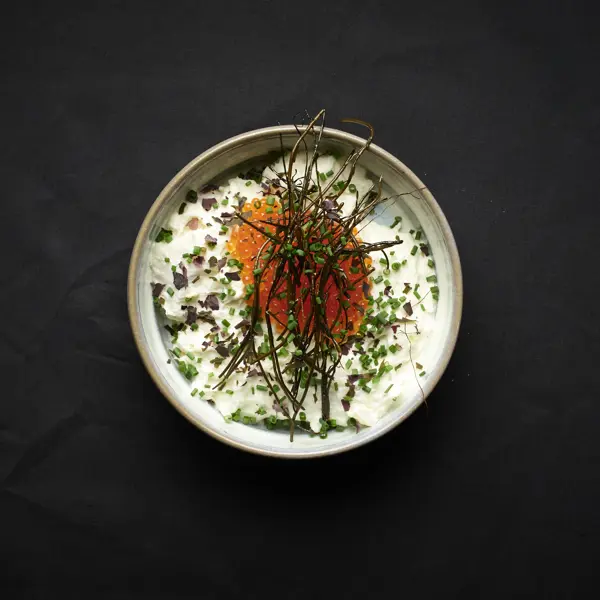 En tallerken med en vegetarret